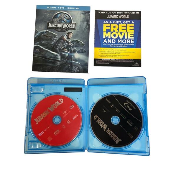 Jurassic World [Blu-ray and DVD 2015] - Blu-ray By Chris Pratt With Slipcover - Picture 4 of 5